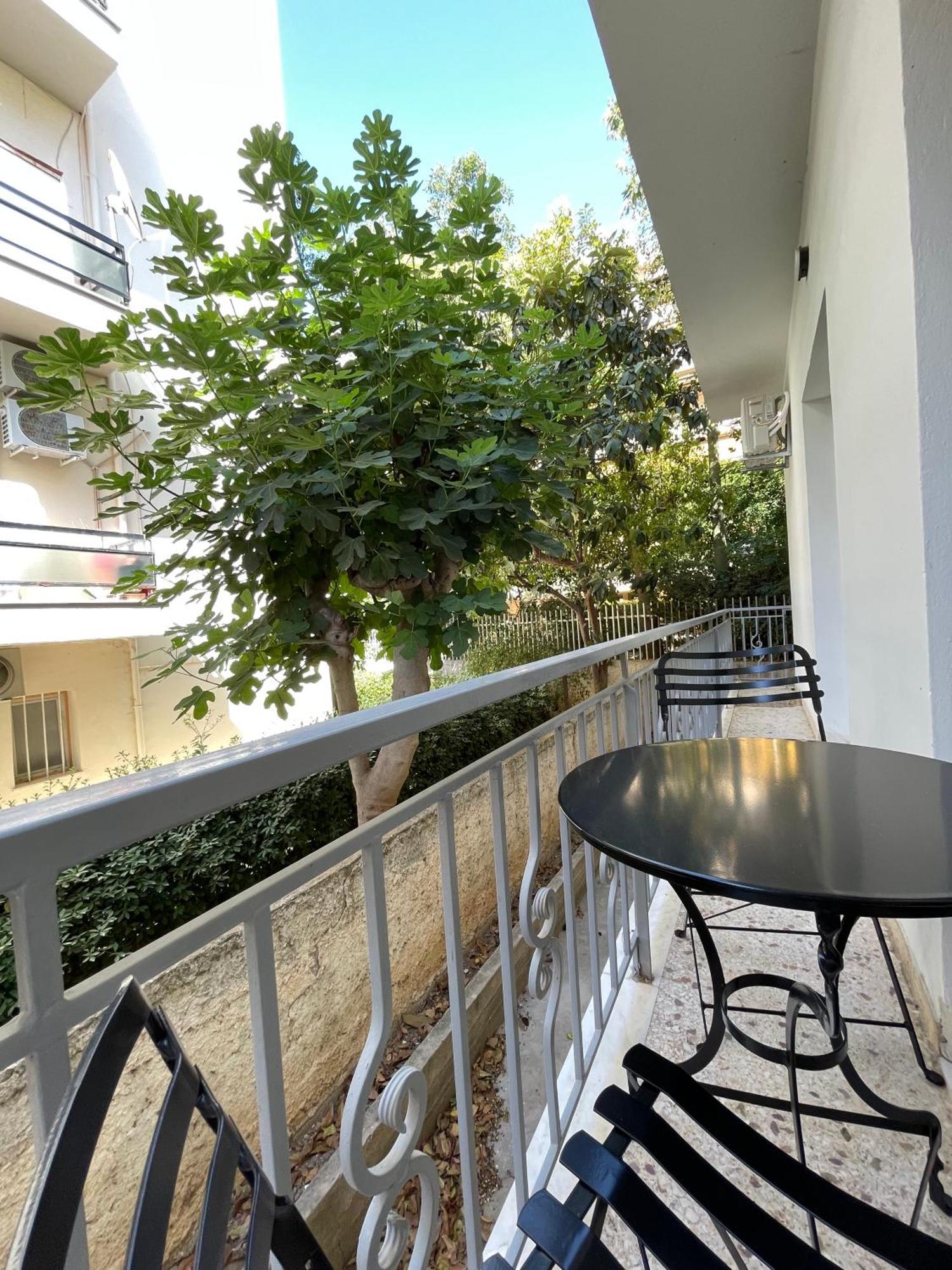 Athenean Bnb Seaside Serenity Steps From The Riviera מראה חיצוני תמונה